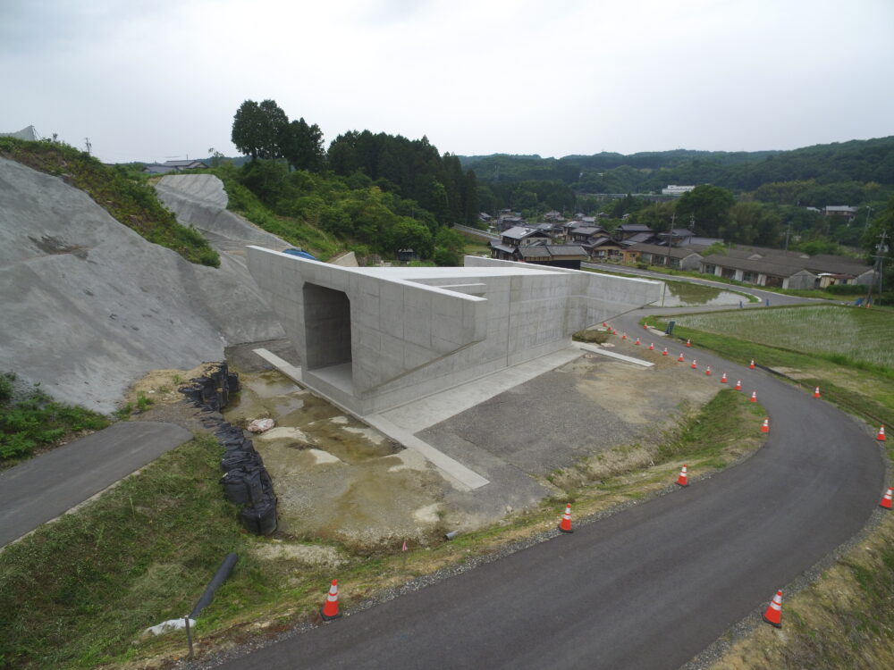 令和２年度　瑞浪恵那道路名滝地区道路建設工事